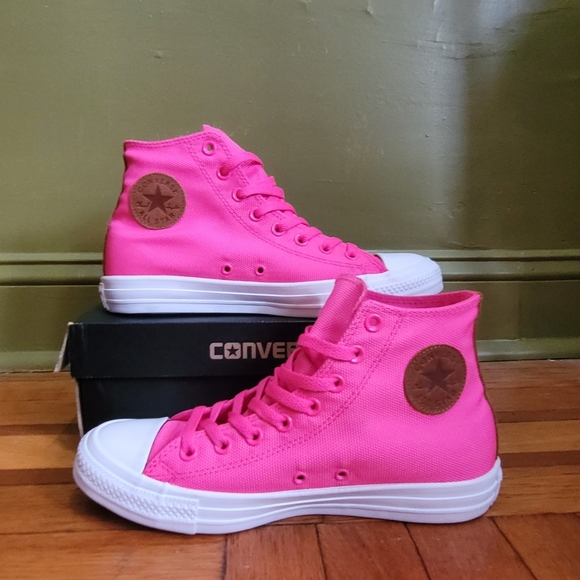 Converse Shoes - Converse High Top Sneakers